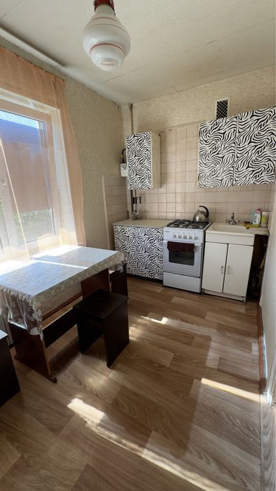 Сдам (недорого)1 к.квартиру по ул.Новокузнецкая на 3 южном ,,Ромакс,,
