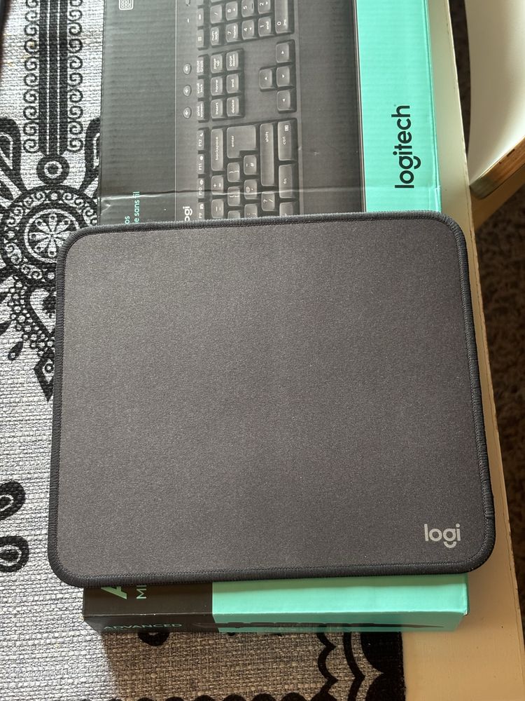 Zestaw Logitech Advanced MK545 + podkładka