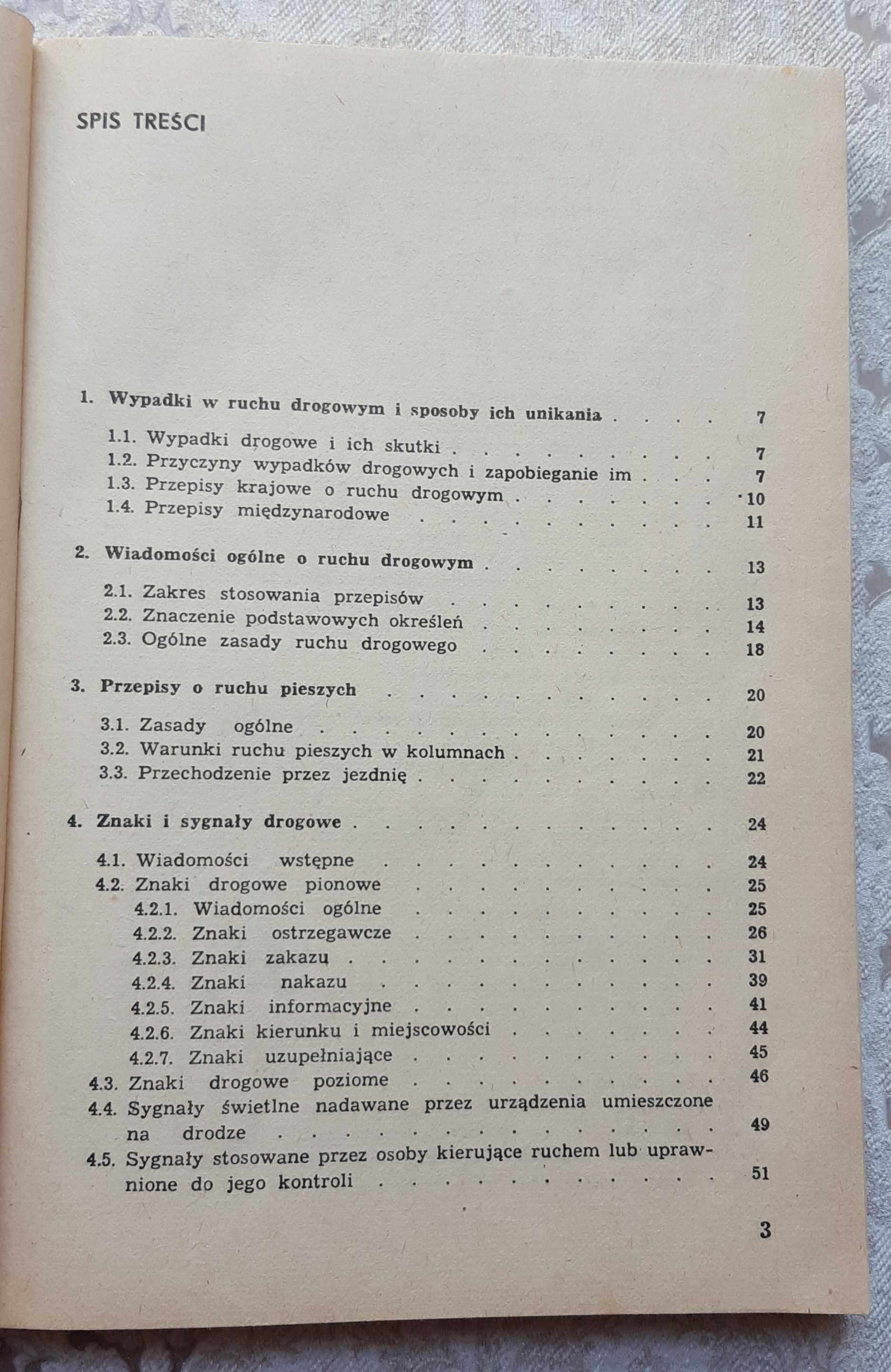 Książka "Przepisy ruchu drogowego" Reutt