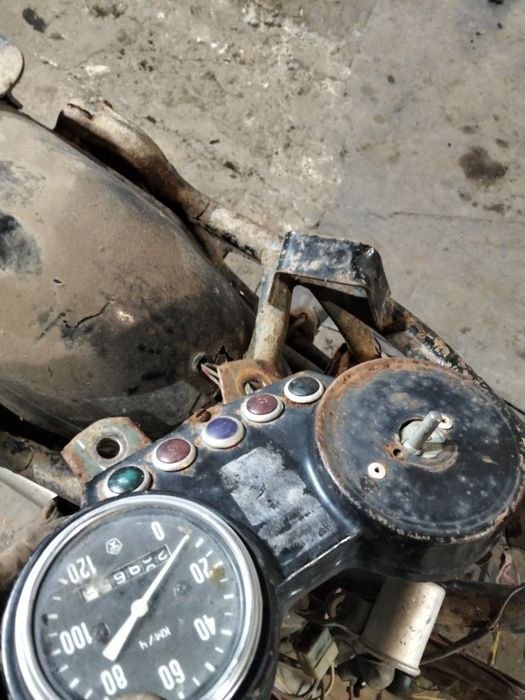 Продам Запчасті на Мт днепр