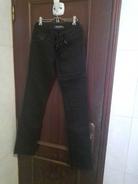 Calças pretas tamanho 34