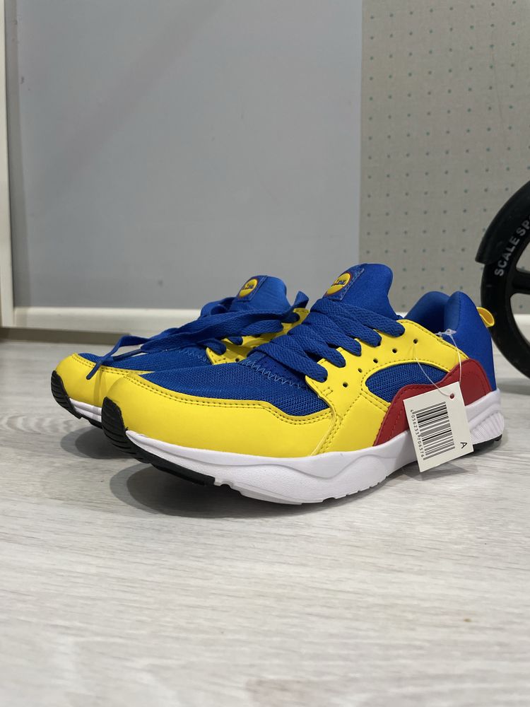Кросівки LiDL розмір 38,5