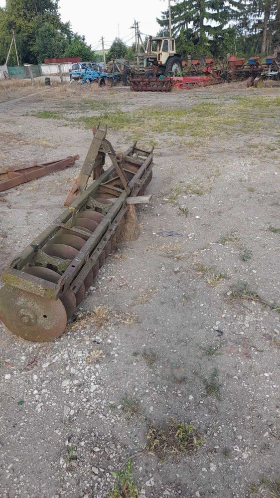 Лущильник дисковий садовий