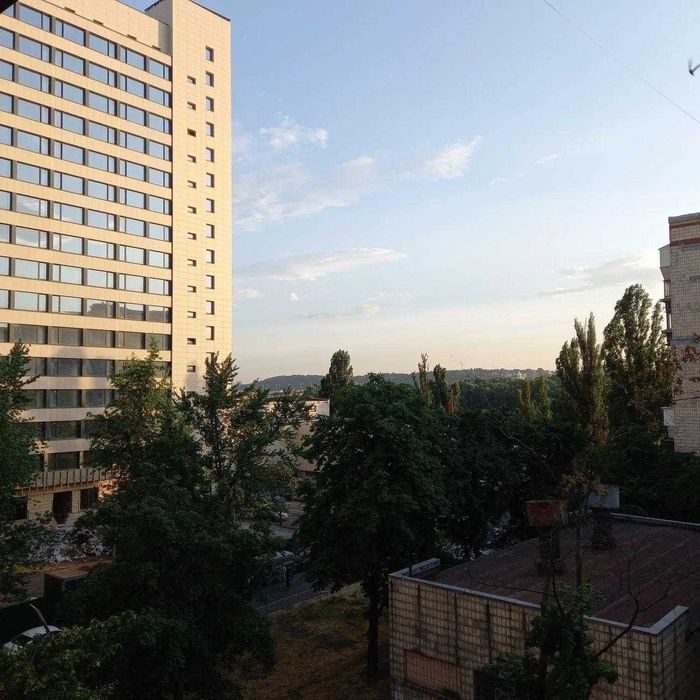 АК 2 Кімнатна Лівобережна Русанівка Русанівська набережна 4/1