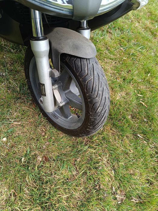 Skuter Piaggio Xevo 125