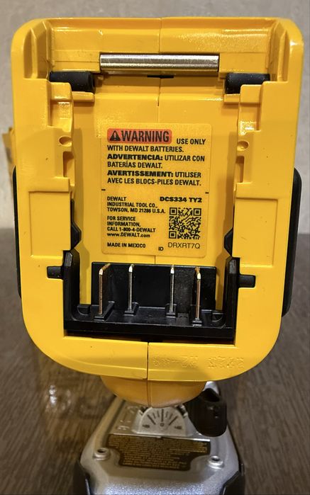 Dewalt DCS334 лобзік оригінал з США