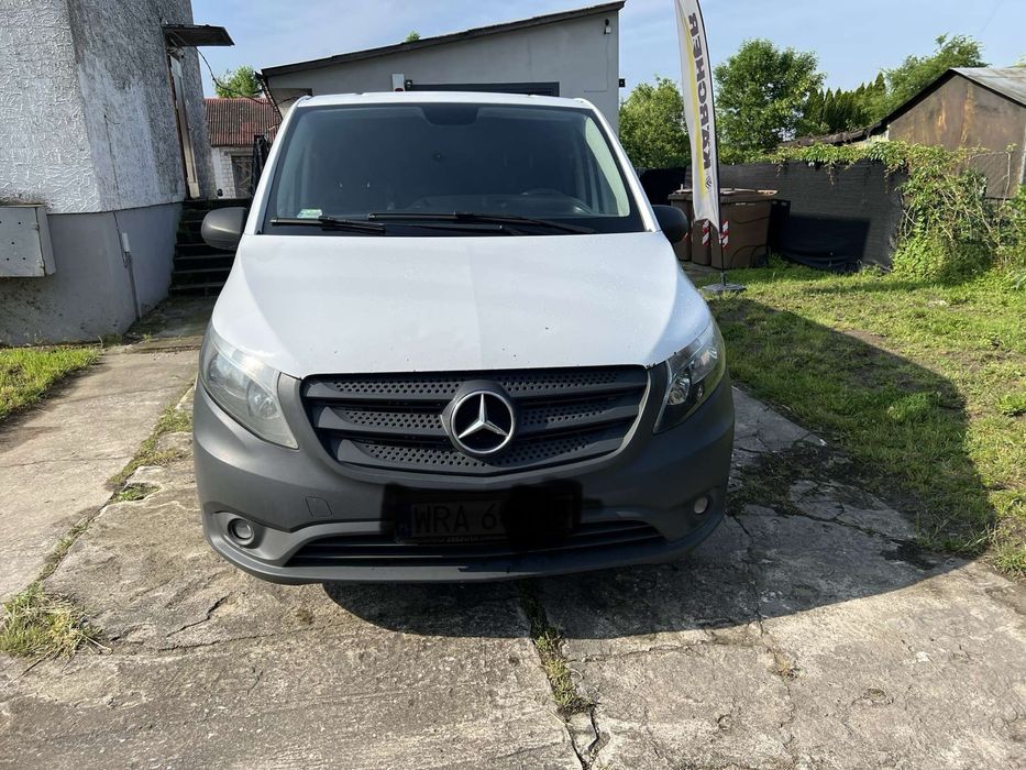 Mercedes Benz Vito 2017 rok 114 2.2 CDi 3-osobowy VAT zamiana sprzedaz