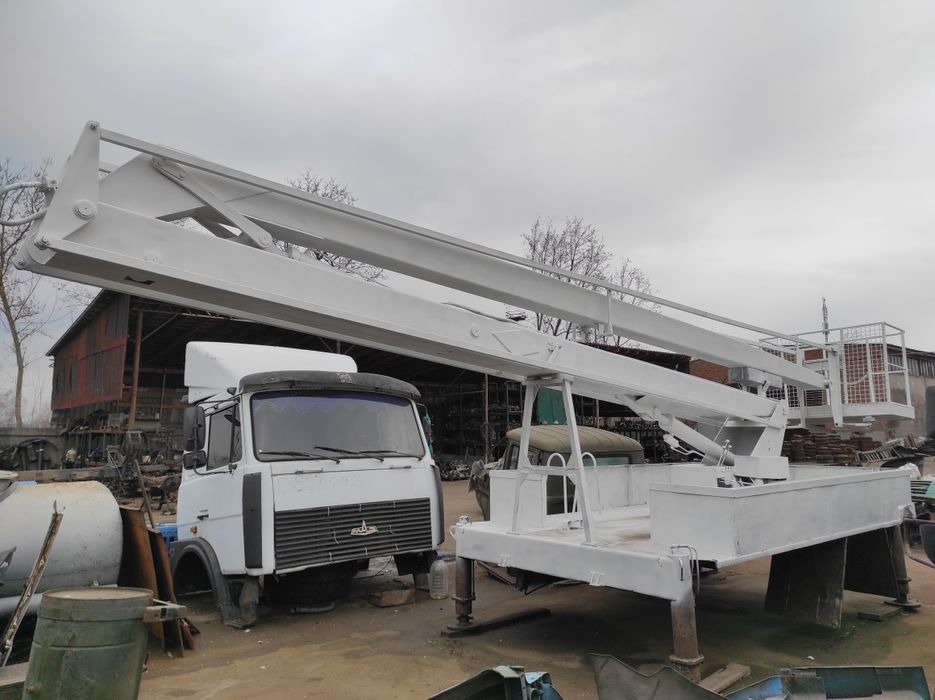 Автовишка вишка установка BUMAR P184Н 2-ух локтевая(коленная)нов.сост