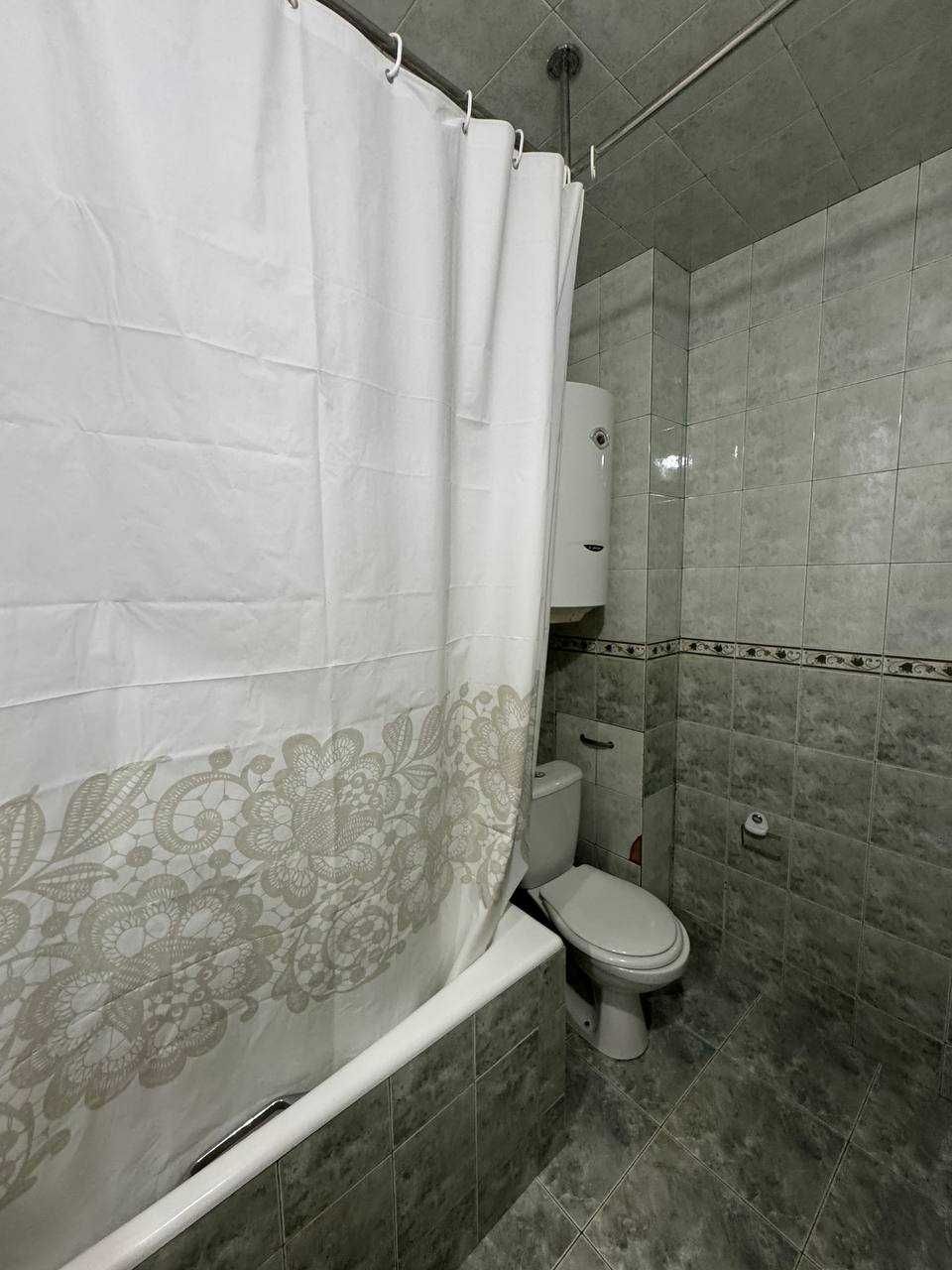 продам 2х комнатную квартиру Королева 50