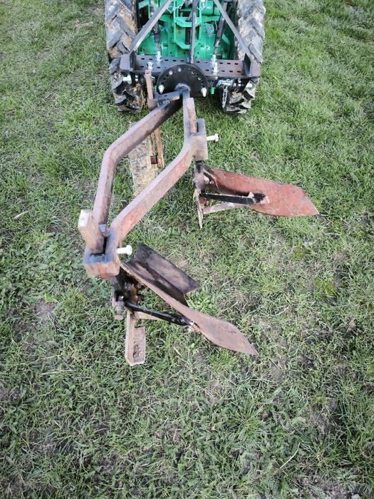 Pług 2 skibowy do mini traktorka Kubota yanmar kat 1 I