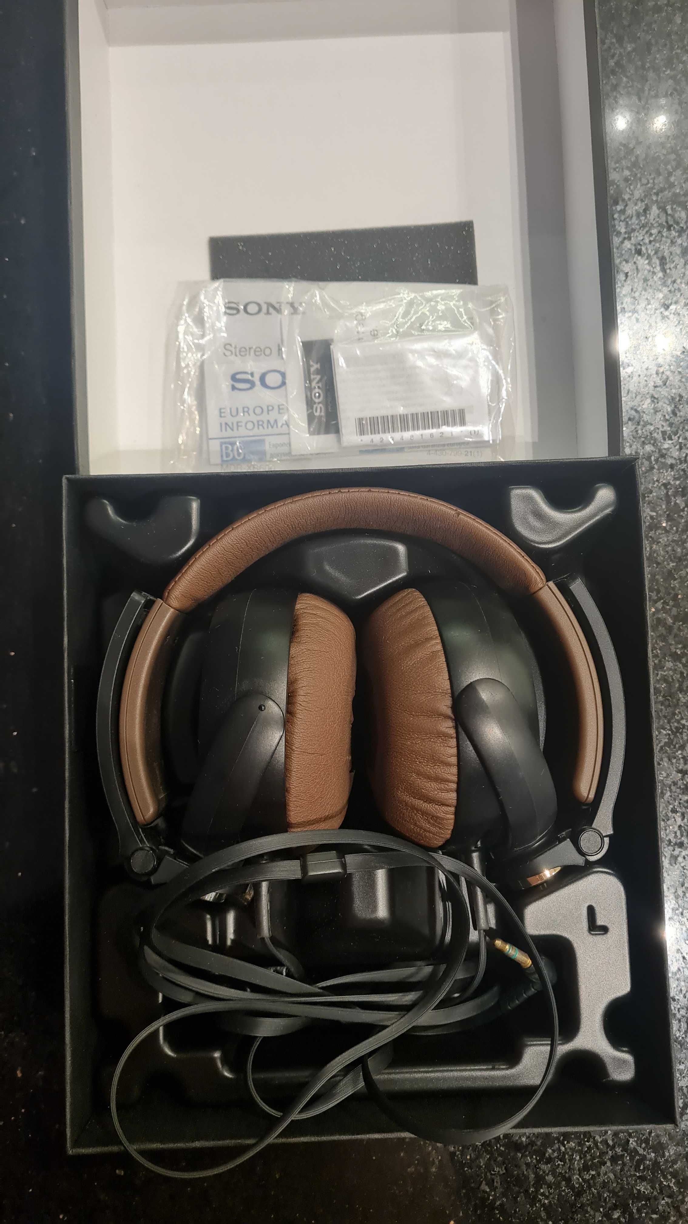 Słuchawki Sony MDR-XB600