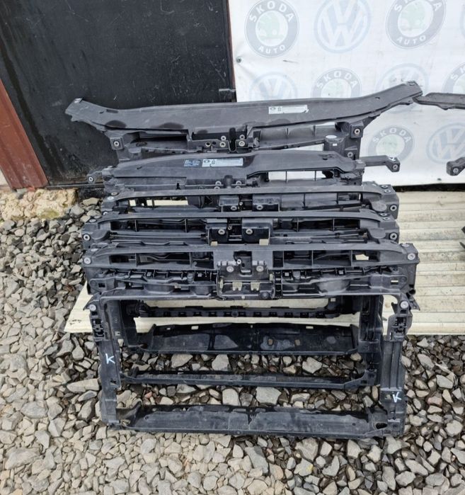 Телевізор, установочна панель Passat B7; B8 Golf 6 7