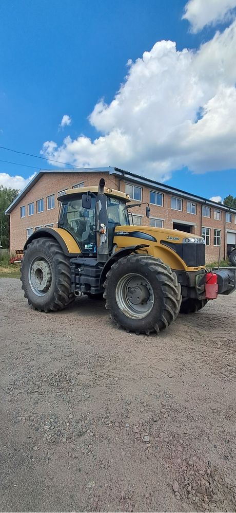 Трактор Challenger MT 685 D