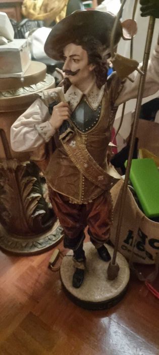 Candeeiro decorativo "Cavalier" com globo de vidro + coluna de suporte