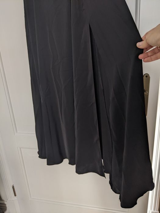 Sukienka wieczorowa czarna r. 40