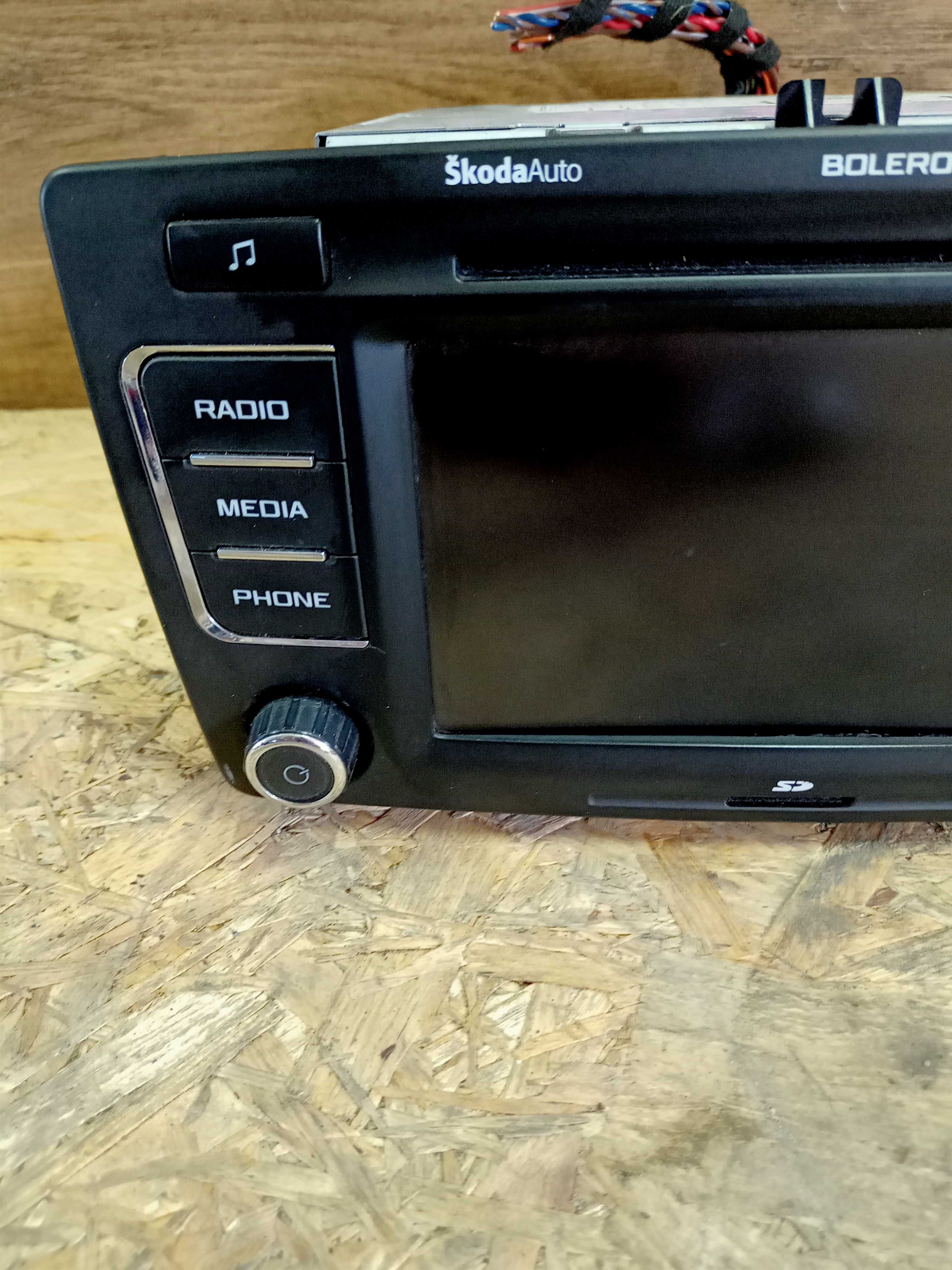 Skoda Octavia 2 Superb 2 II radio nawigacja oryginał Bolero