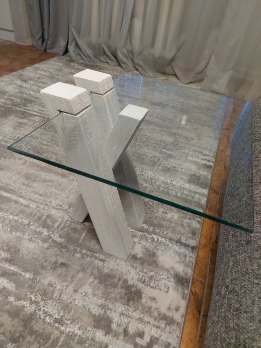 Стол кофейный новый