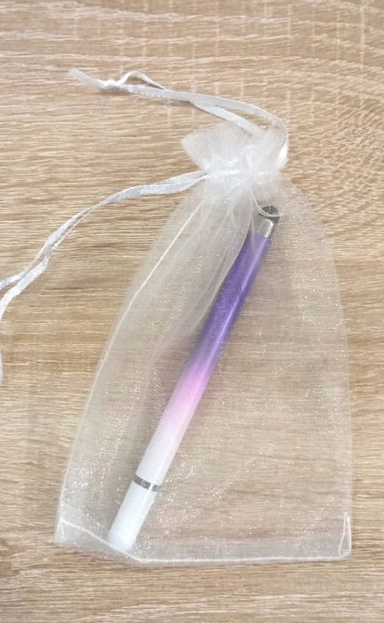 Uniwersalny rysik do ekranów dotykowych – precyzja i wygoda w jednym