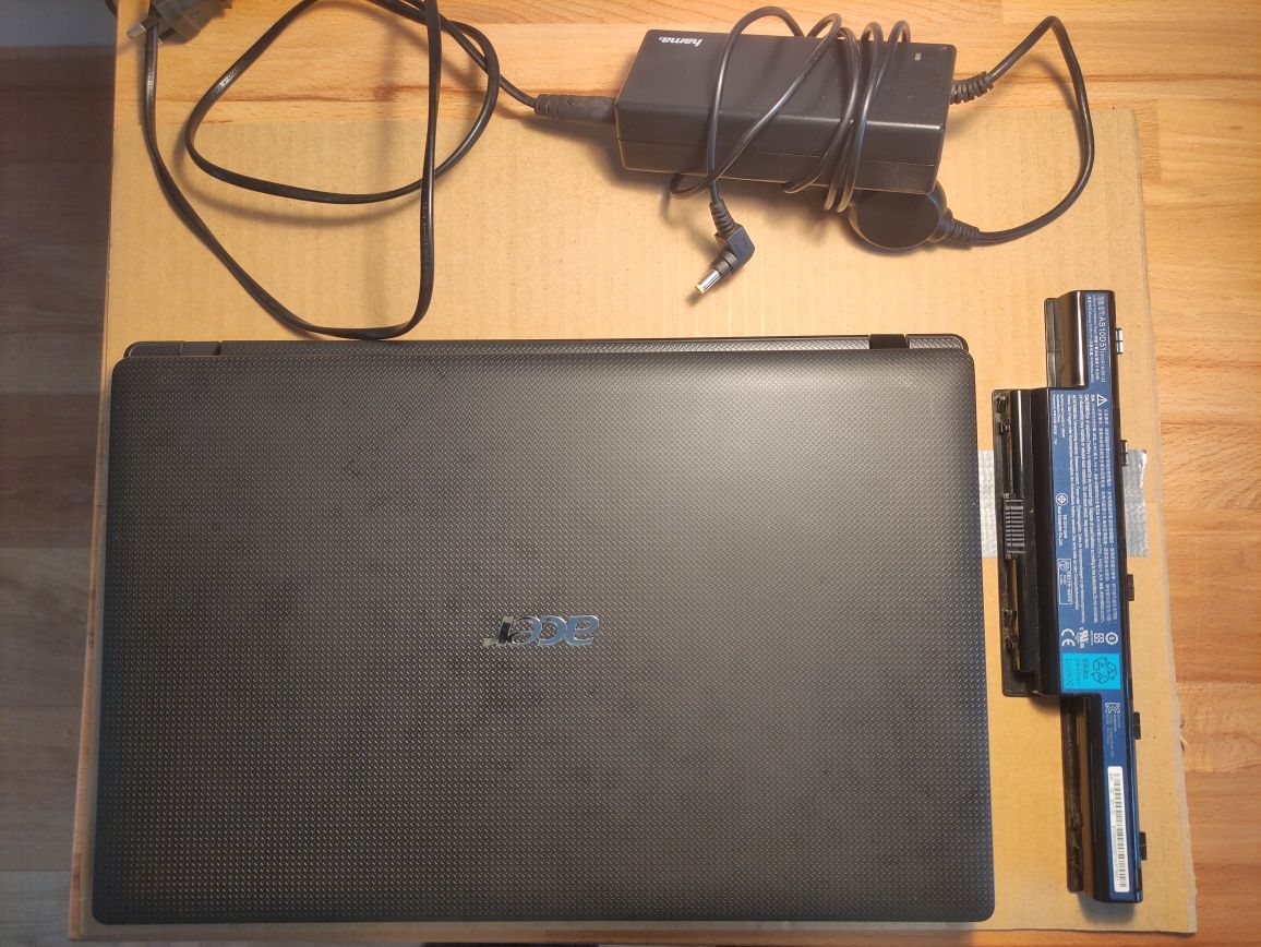 Acer Aspire 5742 (touchpad e algumas teclas não funcionam)