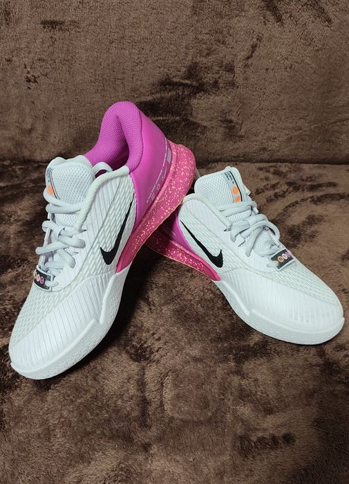 Женские кроссовки NIKE W ZOOM VAPOR PRO 2 HC PRM