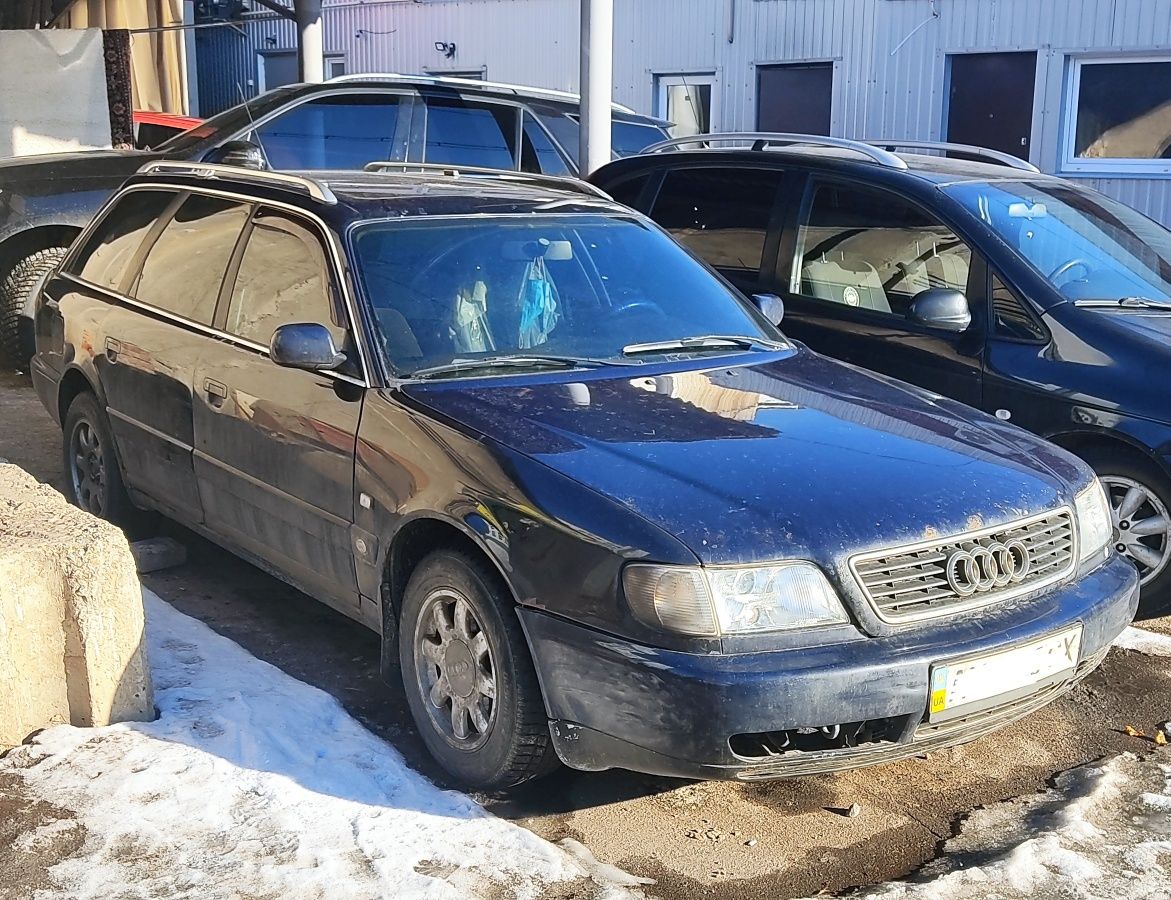 Продам AUDI A6 C4  универсал 1997 2.6 v6  газ/бензин