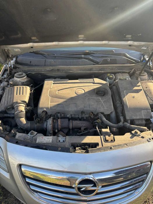 Opel Insignia 2.0 CDTI 130 km 2012r kombi po kolizji silnik sprawny