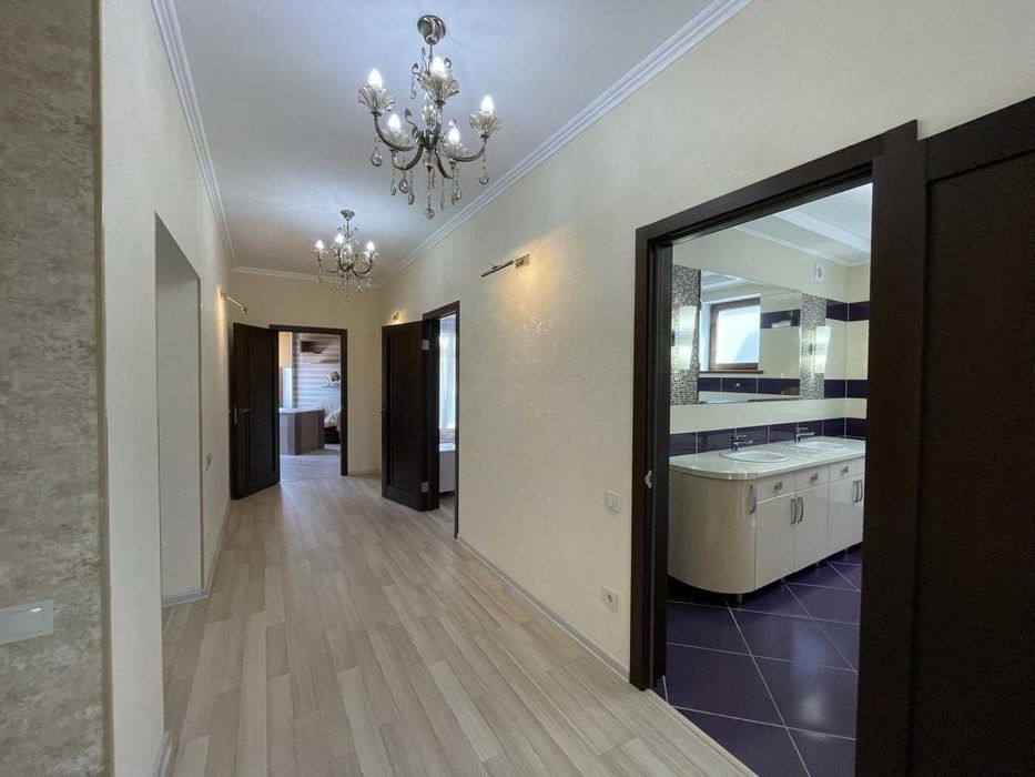 Аренда ХОЗЯЙСКОГО дома в Совиньоне-1 . Гараж.