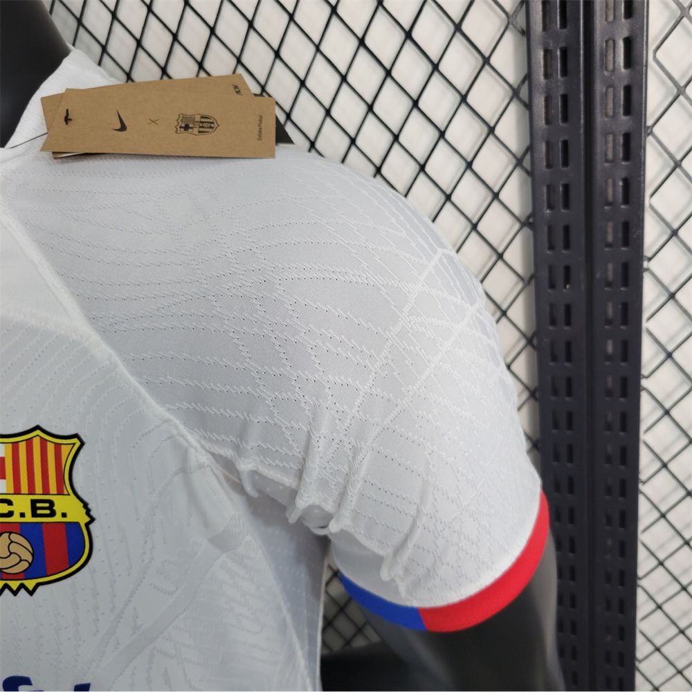 T shirt barcelona nova com etiqueta