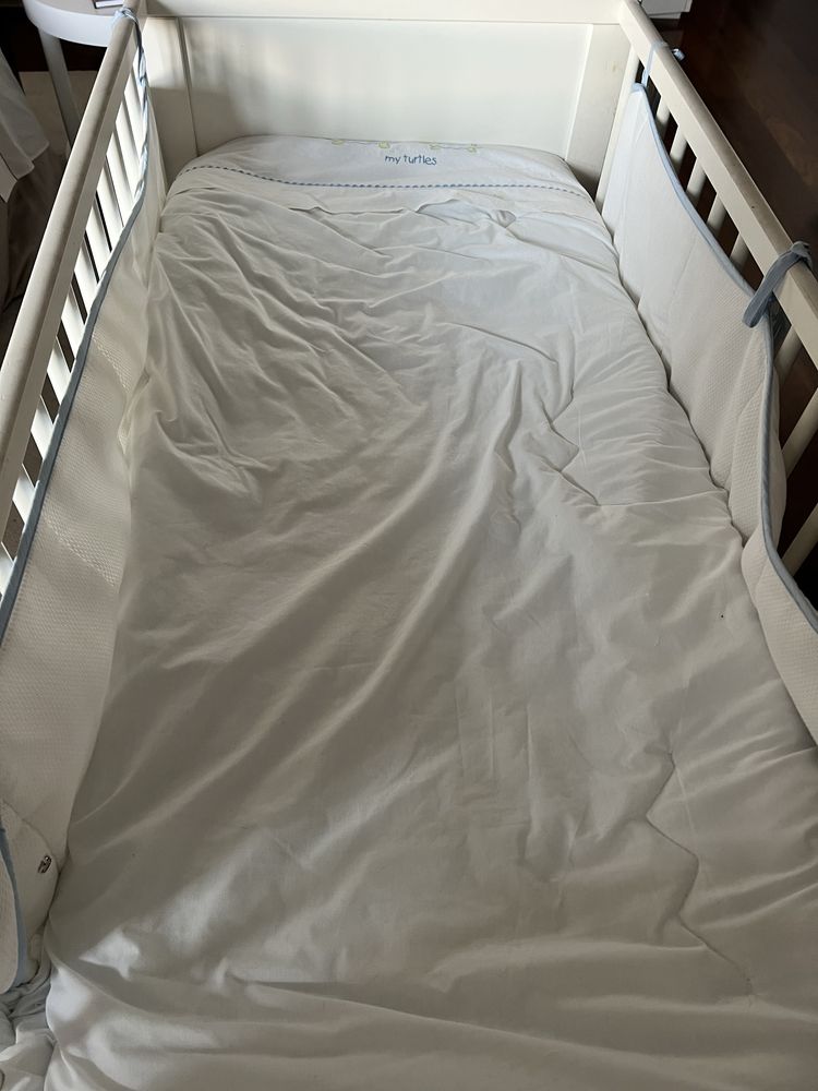 Berco ikea (colchoes e laterias nao incluidos)