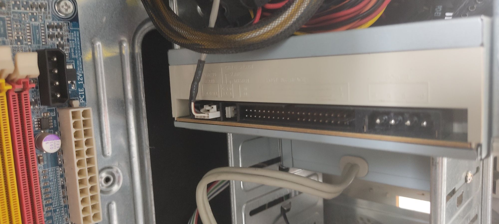 Płyta Gigabyte+ q6600 +8 GB ram