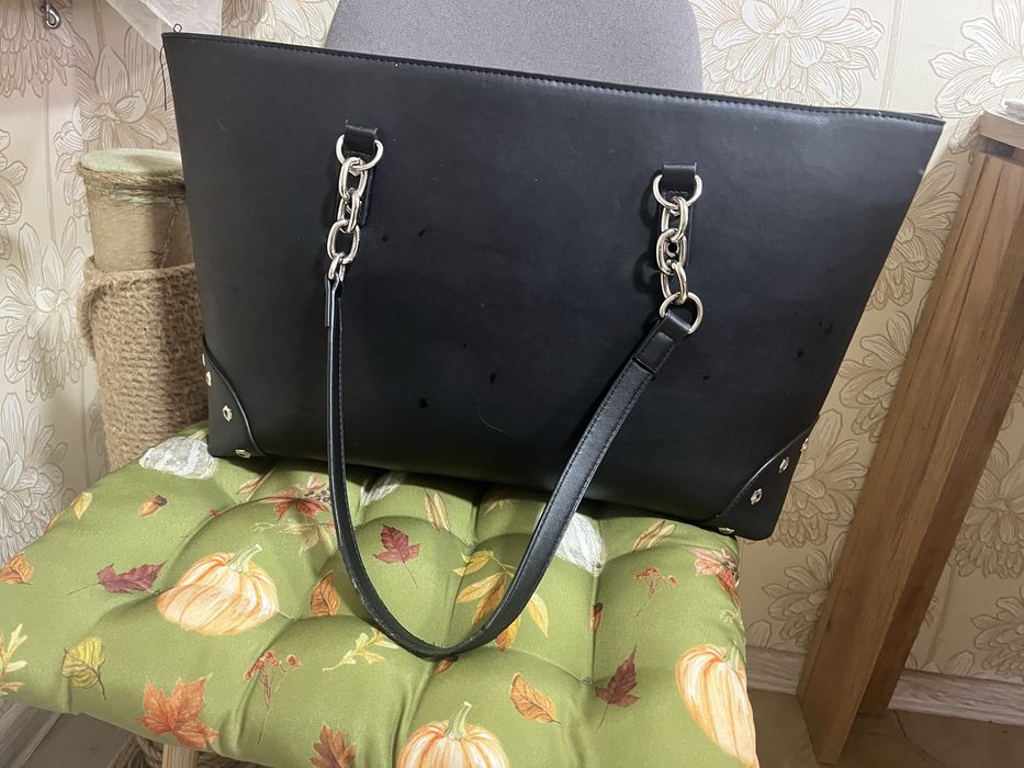 Сумка екошкіра велика чорна cropp