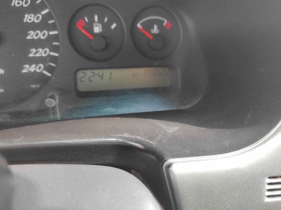 NISSAN PRIMERA 2000 (2.0 бензин)