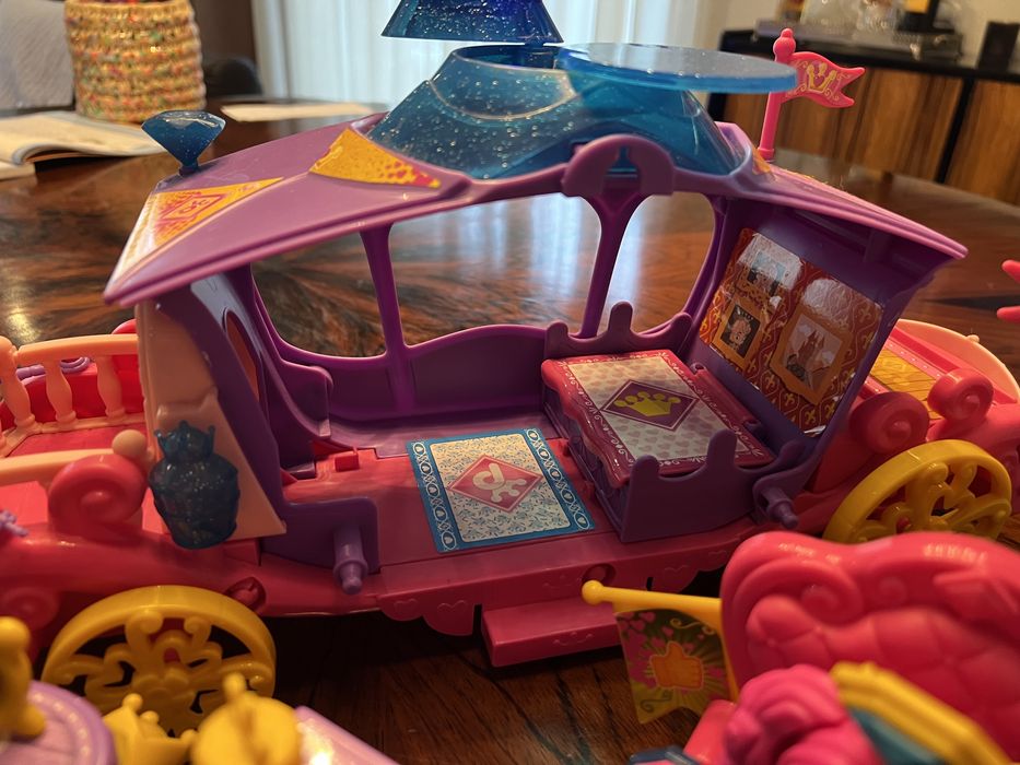 Pinypon Carruagem Rainha