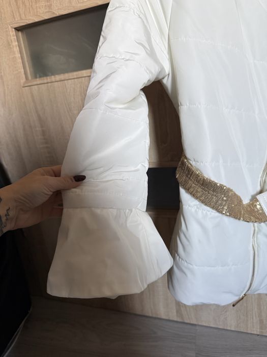 Elegancka kurtka Roberta Biagi” – „Made in Italy”