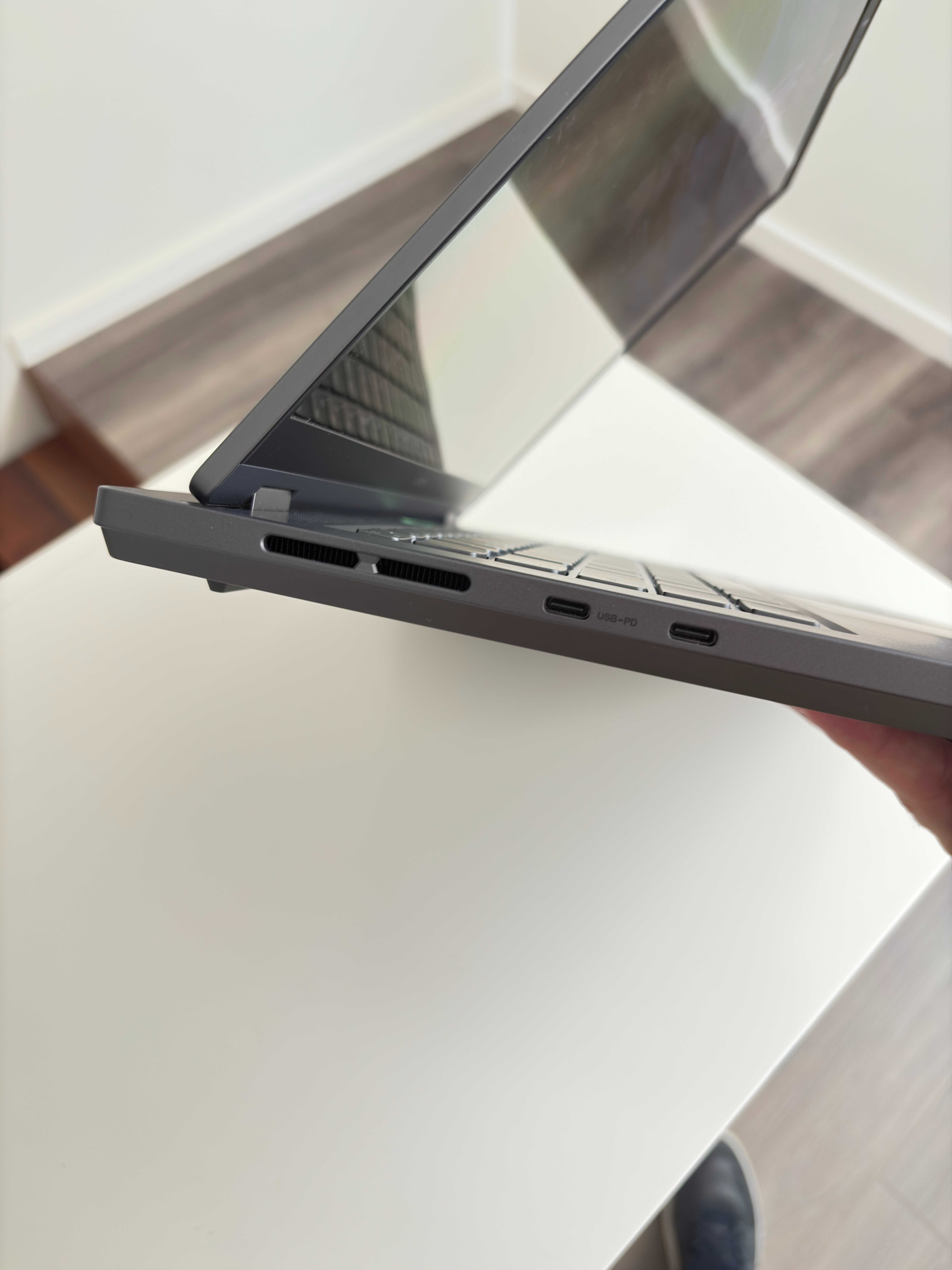Portatil Lenovo Legion Slim 5 Gen 8 (14" AMD)