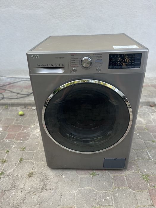 Прально-сушильна машина LG 9/6 кг