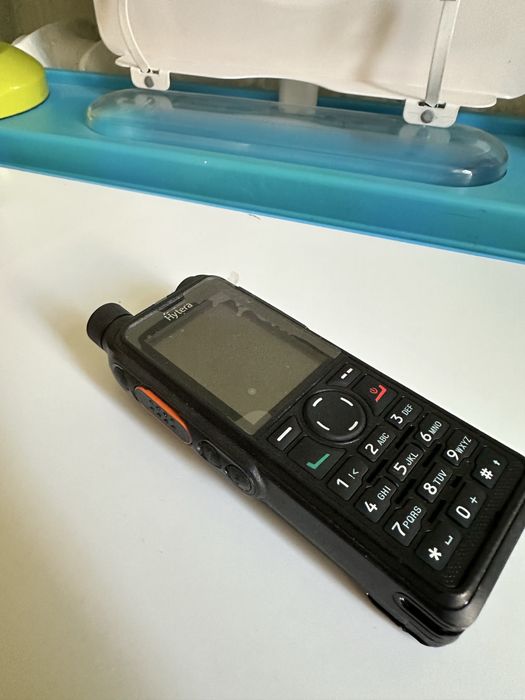 Hytera HP-785 UHF