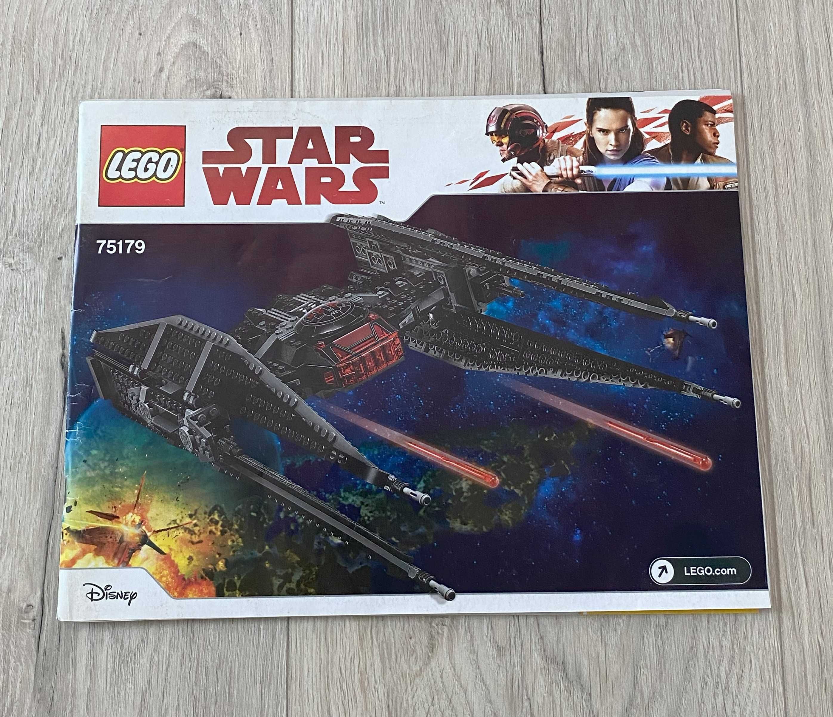 LEGO Star Wars 75179 – Kylo Ren's TIE Fighter
