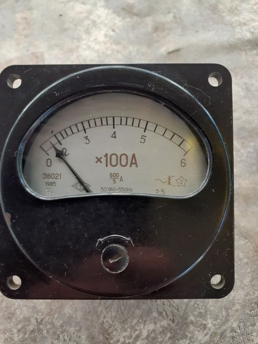 Амперметры Э8021 на 600А