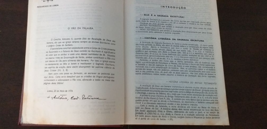 Excelente prenda Natal! Biblia ed 1968 assinada Cardeal Patriarca D An