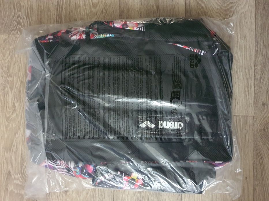 Рюкзак Arena Spiky III Allover 35 Backpack Pool tiles