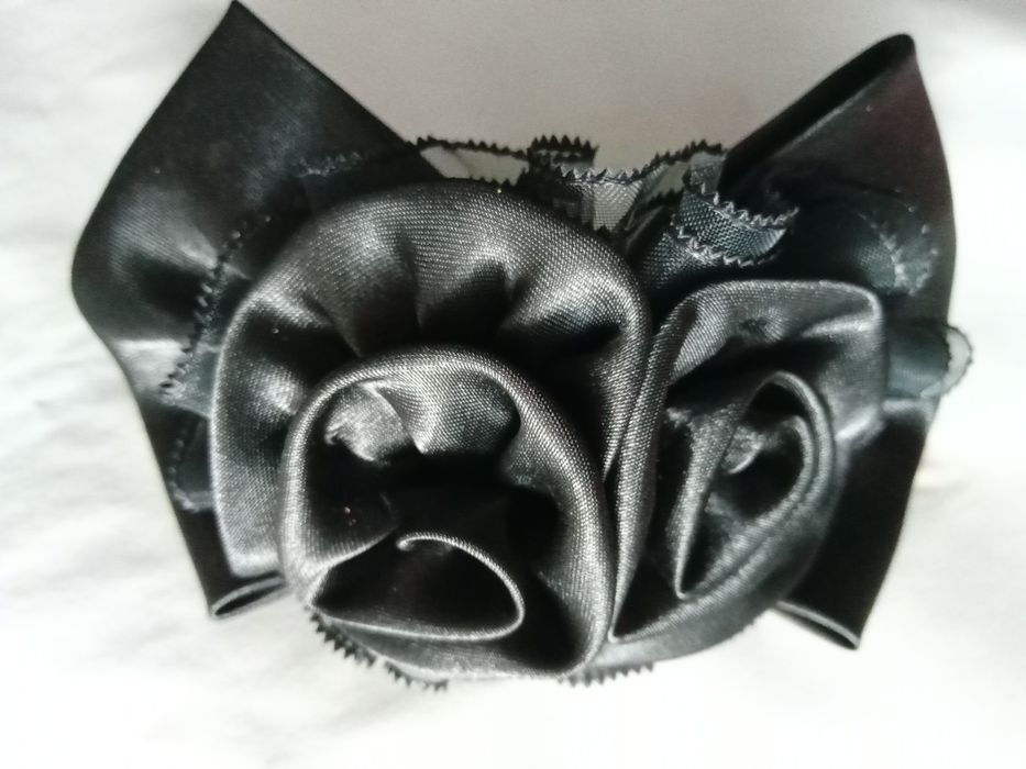 Ganchos / Elástico / Pin / Broche pretos