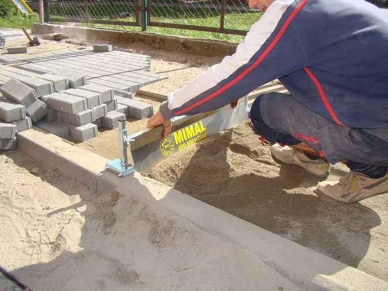 Listwa zgarniająca łata brukarska Mimal LZ2 1,6 m szerokość 100–165 cm