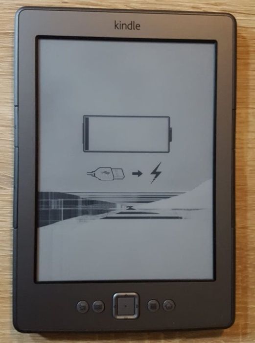 Sprzedam czytnik ebooków Amazon Kindle