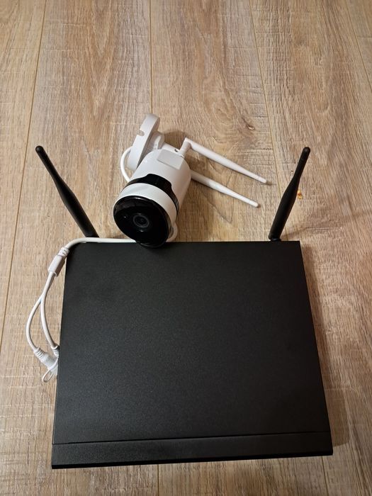 Комплект  wifi камер видеонаблюдения