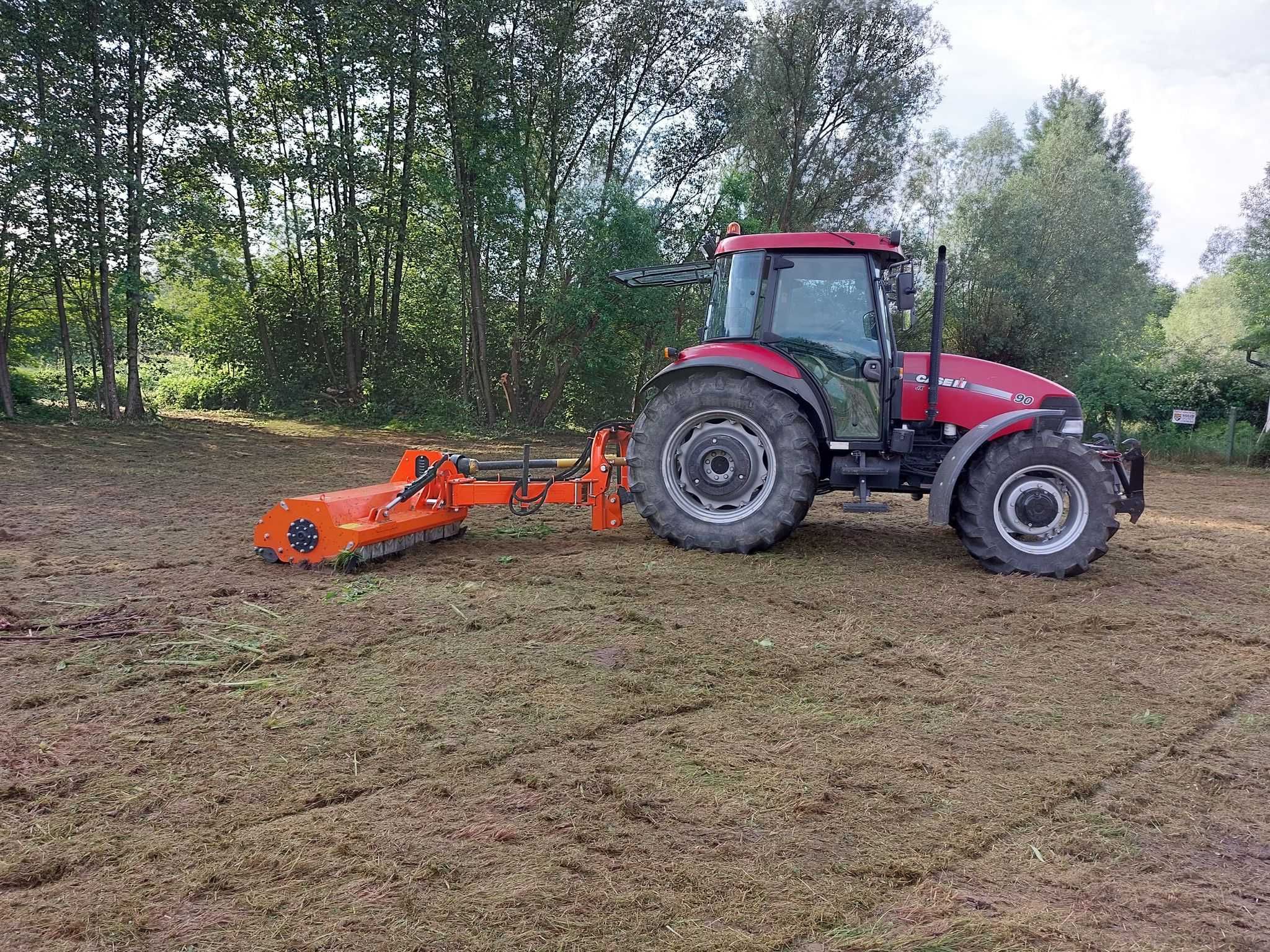Mulczer leśny- karczowanie / mulczowanie. Czyszczenie działek,