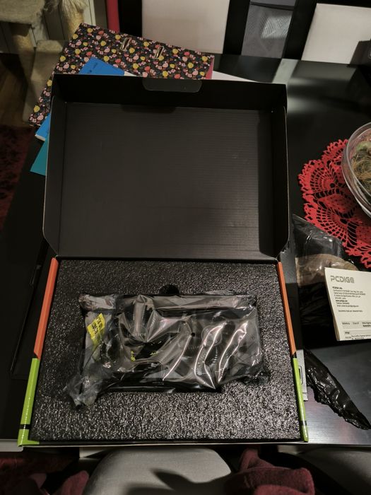 Placa gráfica NVIDIA GeForce GTX 1660 super