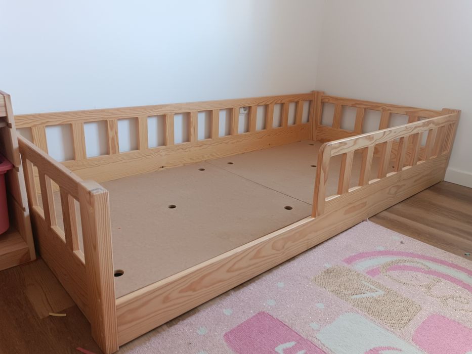 Cama Montessori nova