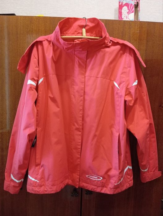 Жіноча, вітровка курка Mountainlife