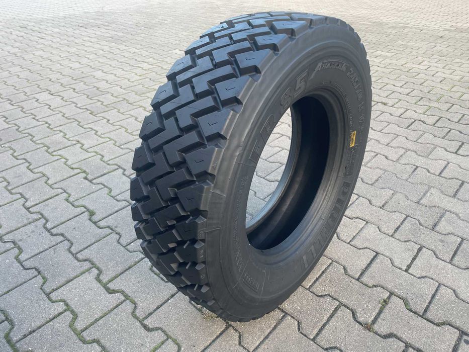 245/70/17.5 Opona Pirelli FR85 Ciężarowa Napędowa